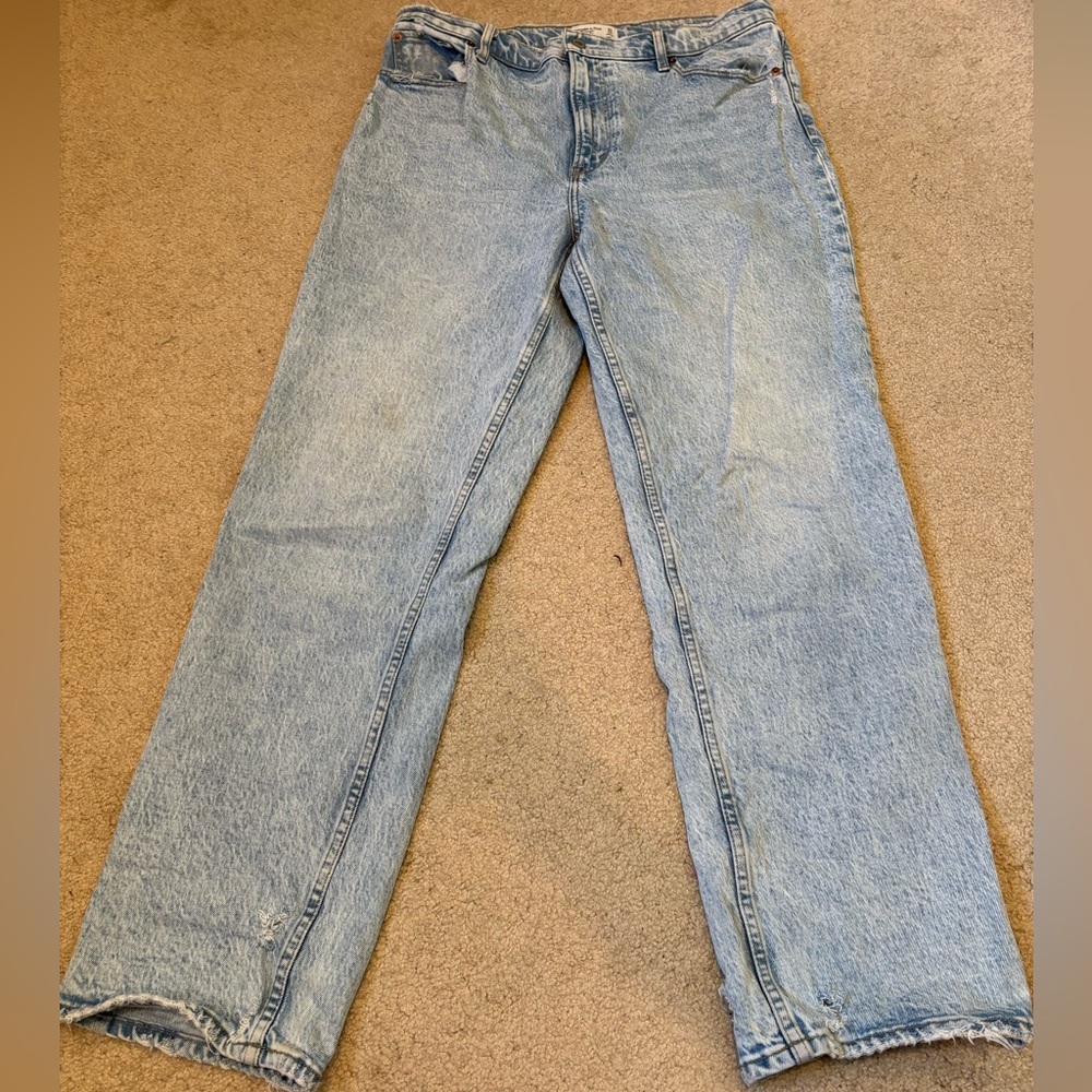 Abercrombie 90’s straight ultra high rise jeans